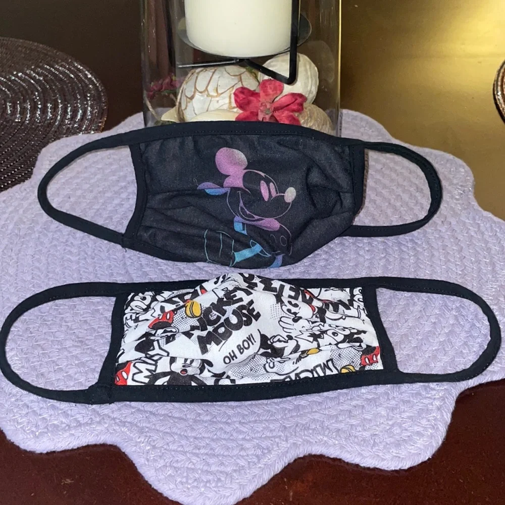 Disney Store Mickey Child’s “L” Face Mask Lot!